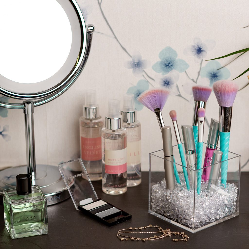 Pretty Display: Making Your Space Beautiful!